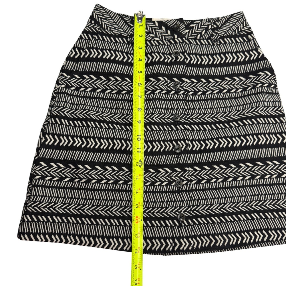 Maeve Black White Geometric Print A Line‎ Button Front Mini Skirt Size 0 Y2K - Picture 11 of 12